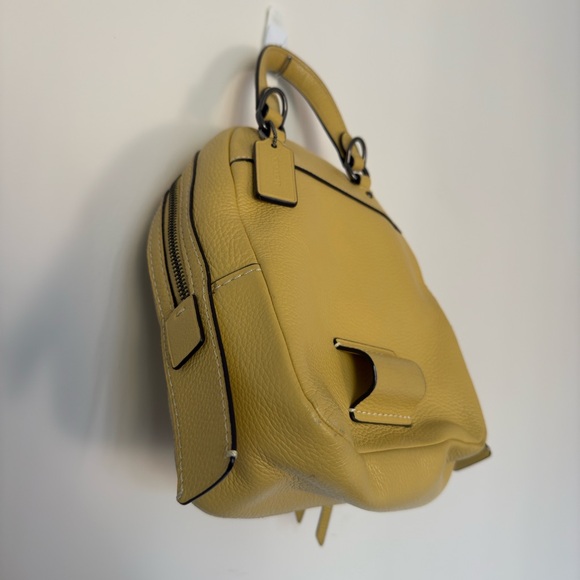 best backpack that's between a traveling backpack and hiking backpack Best Backpacking Backpacks of 2026